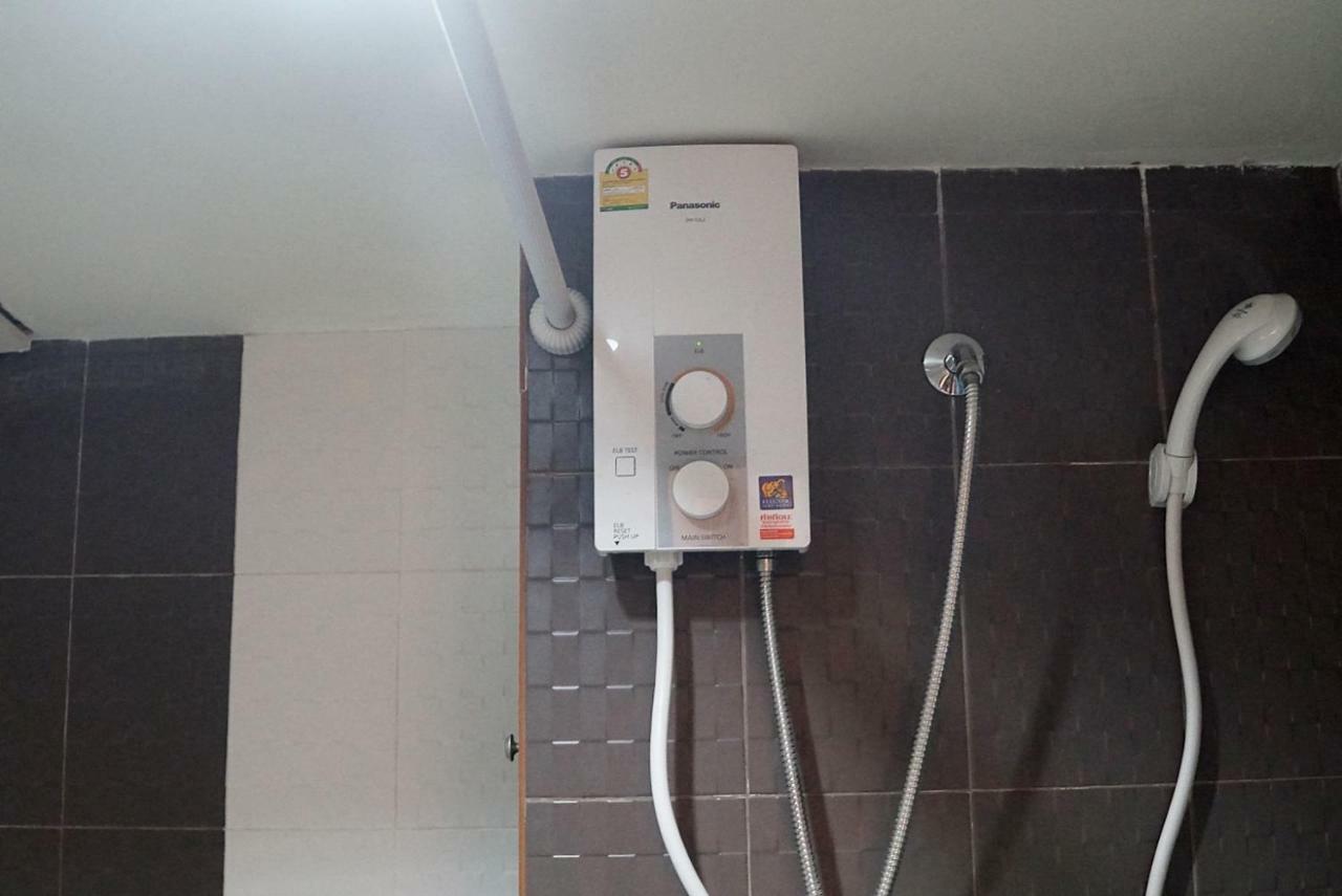 Total-Inn Patong Bagian luar foto